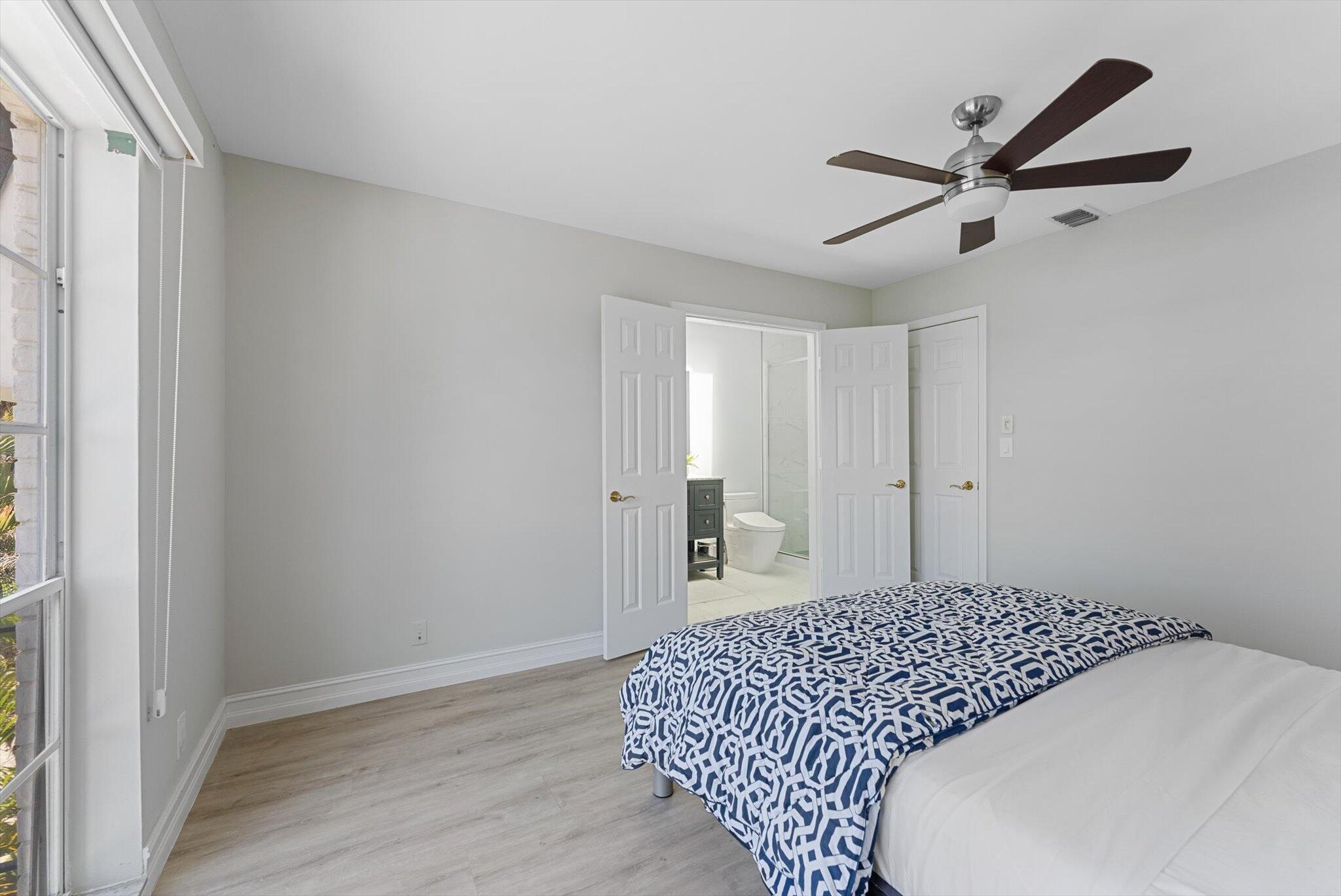 Hillsboro Beach & Yacht - Residential Lease