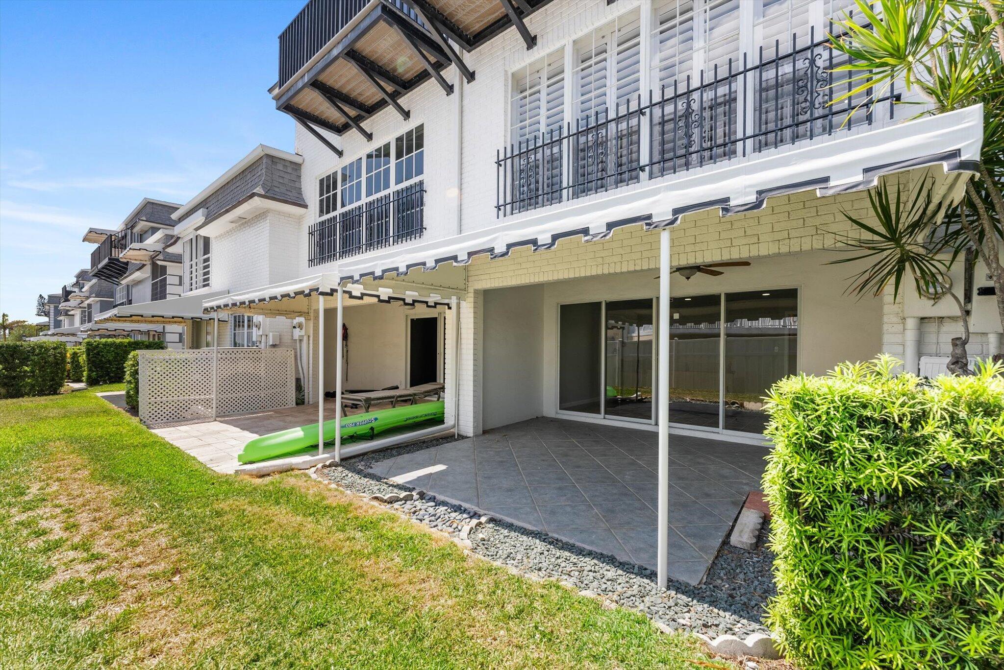 Hillsboro Beach & Yacht - Residential Lease