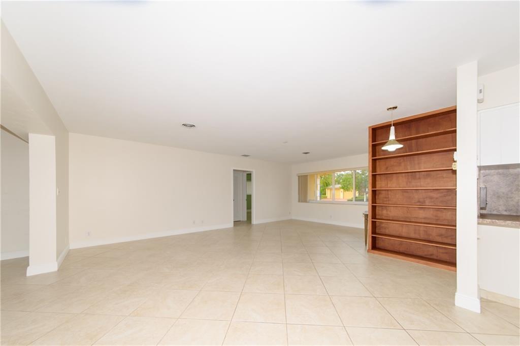 HARBOUR HEIGHTS - Residential Lease