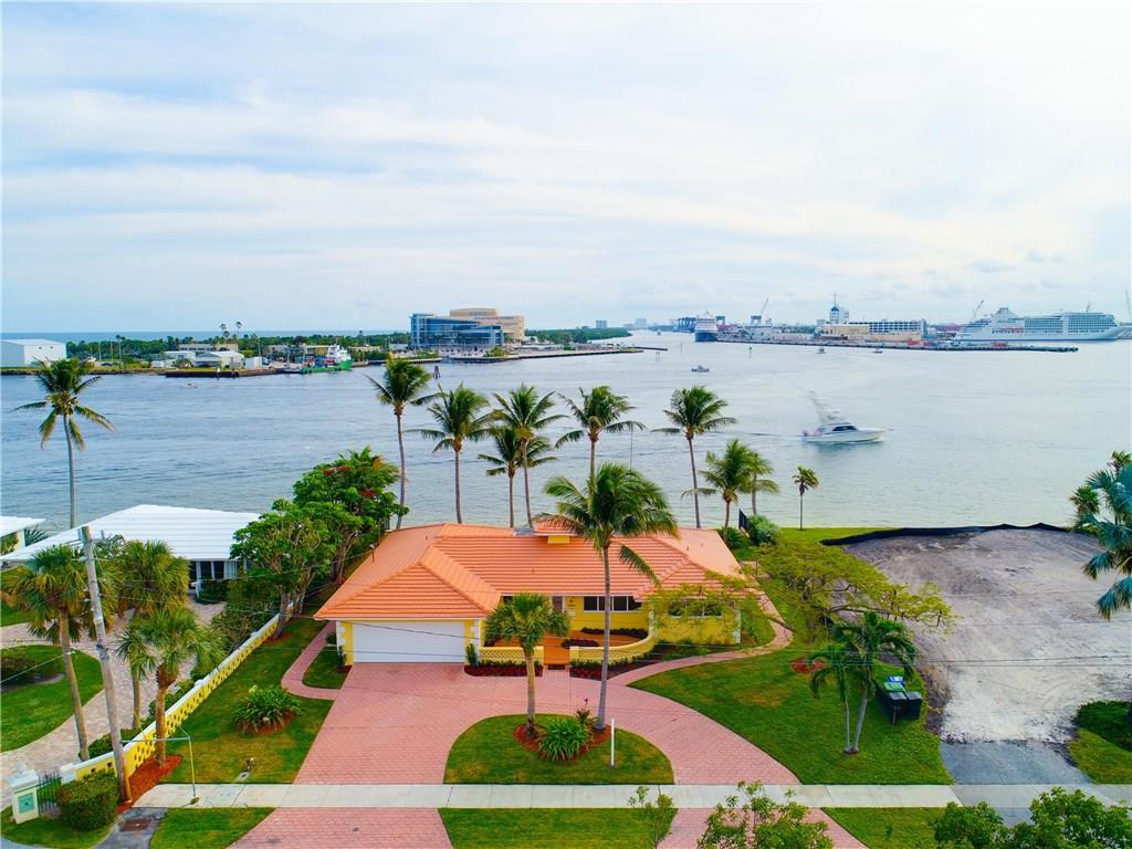 HARBOUR HEIGHTS - Residential Lease