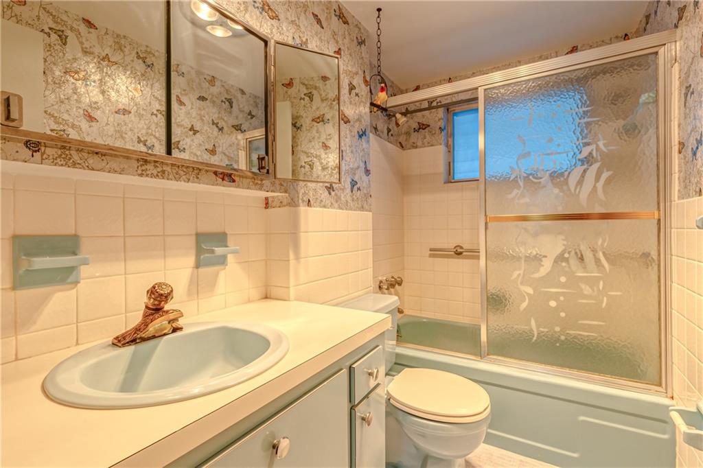 VENETIAN PARK - Residential