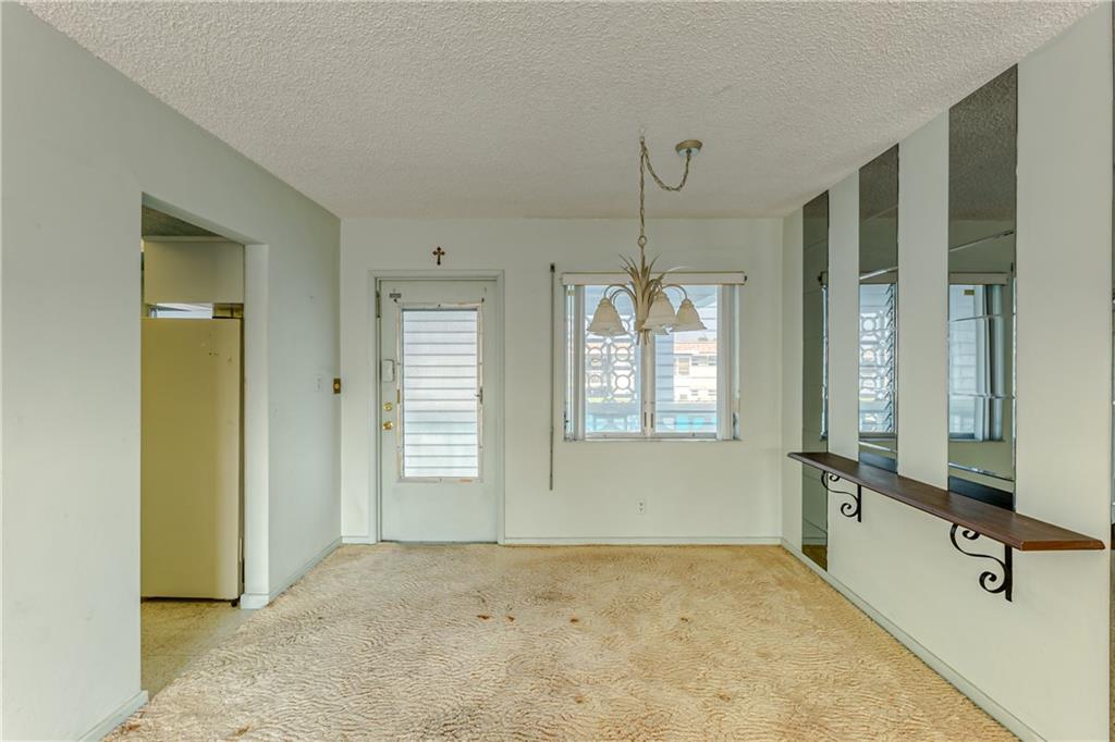 VENETIAN PARK - Residential