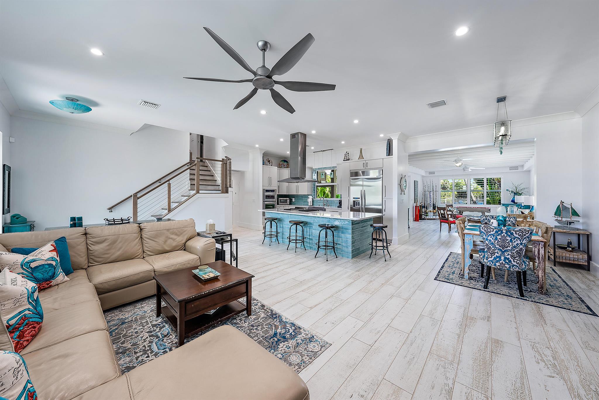 NORTH PALM BEACH VILLAGE - Residential