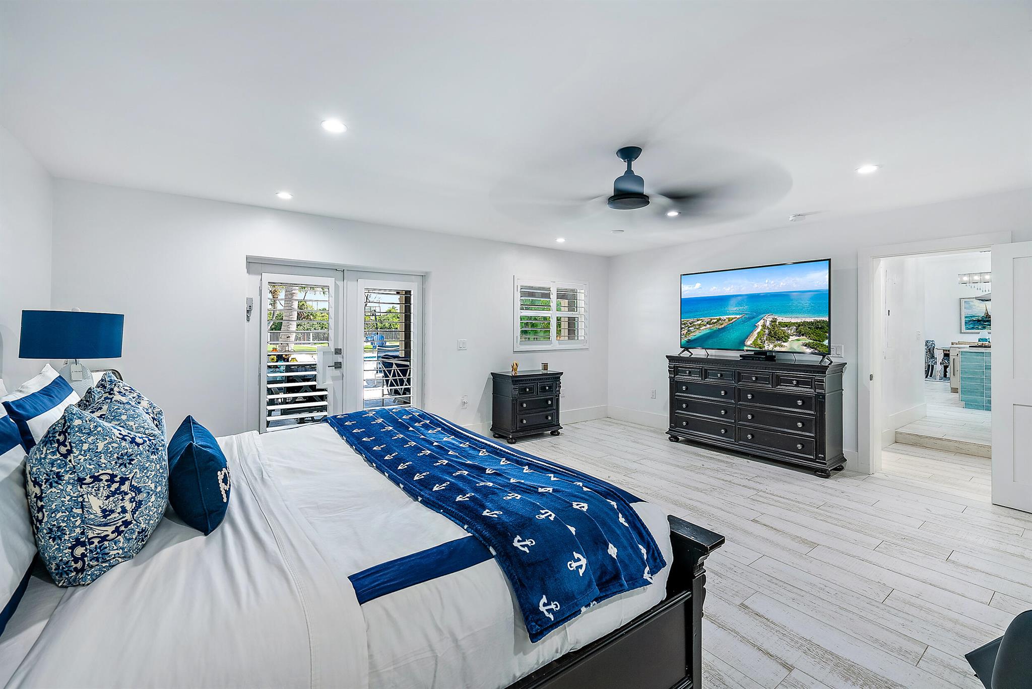 NORTH PALM BEACH VILLAGE - Residential