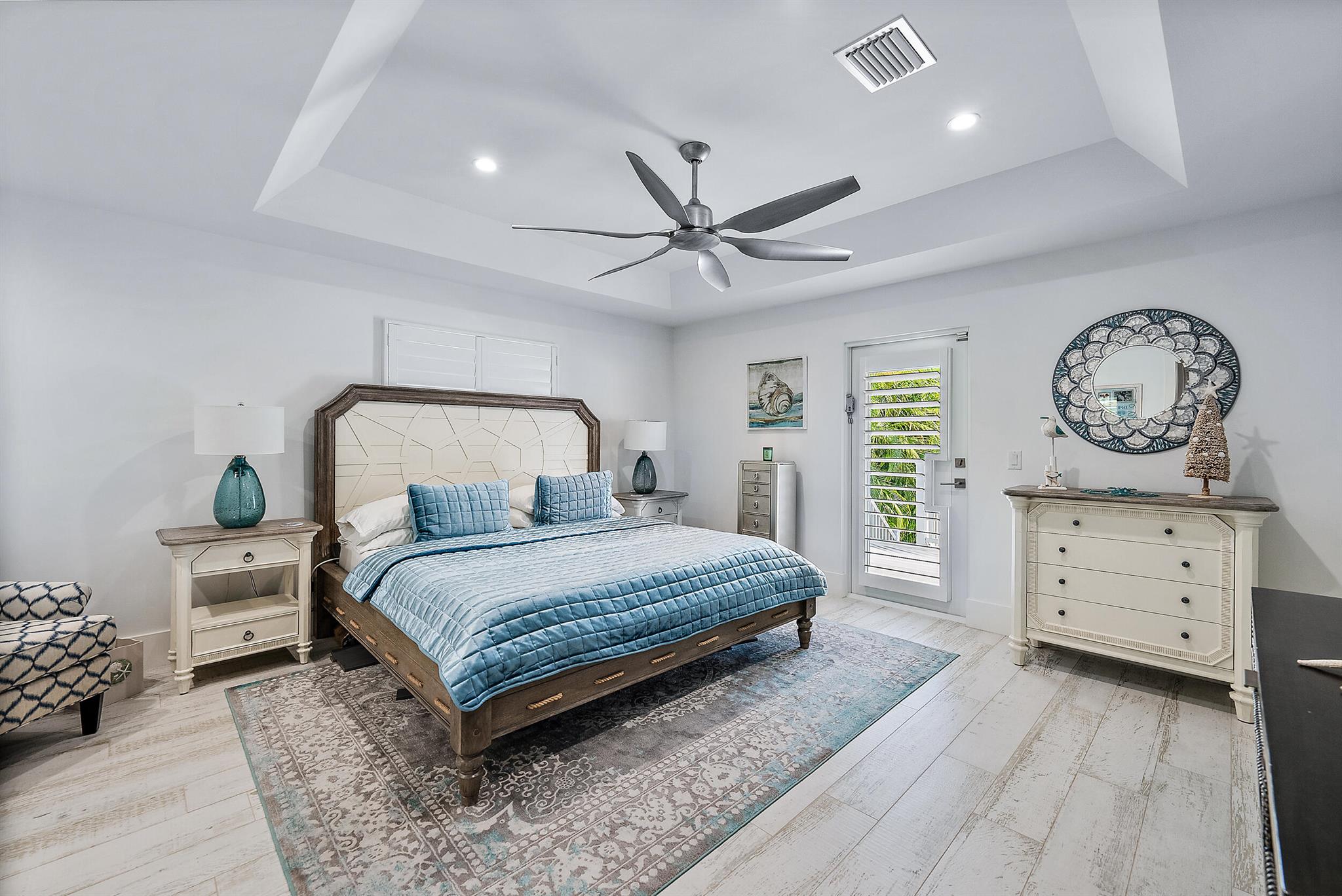 NORTH PALM BEACH VILLAGE - Residential