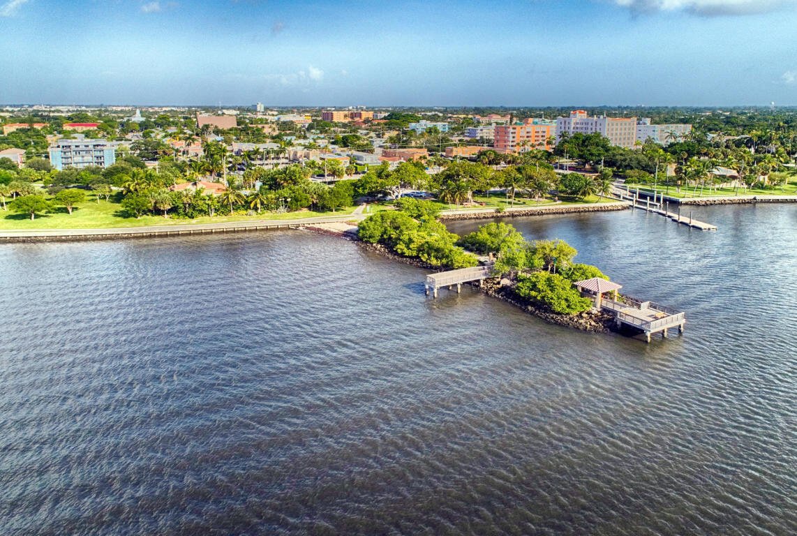 LAKE WORTH TOWN OF ADD 1 - Residential