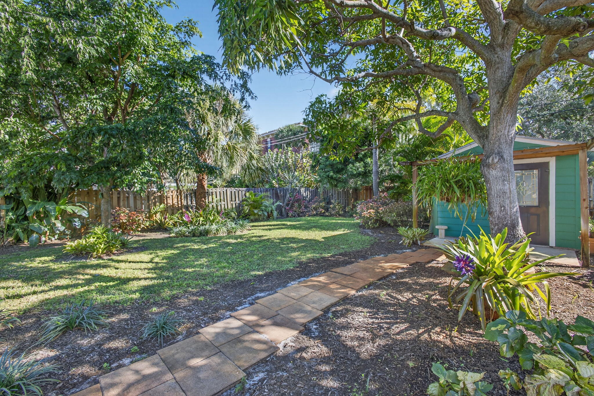 LAKE WORTH TOWN OF ADD 1 - Residential