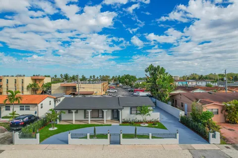 865 W 72nd Pl, Hialeah, FL MLS: F10489674