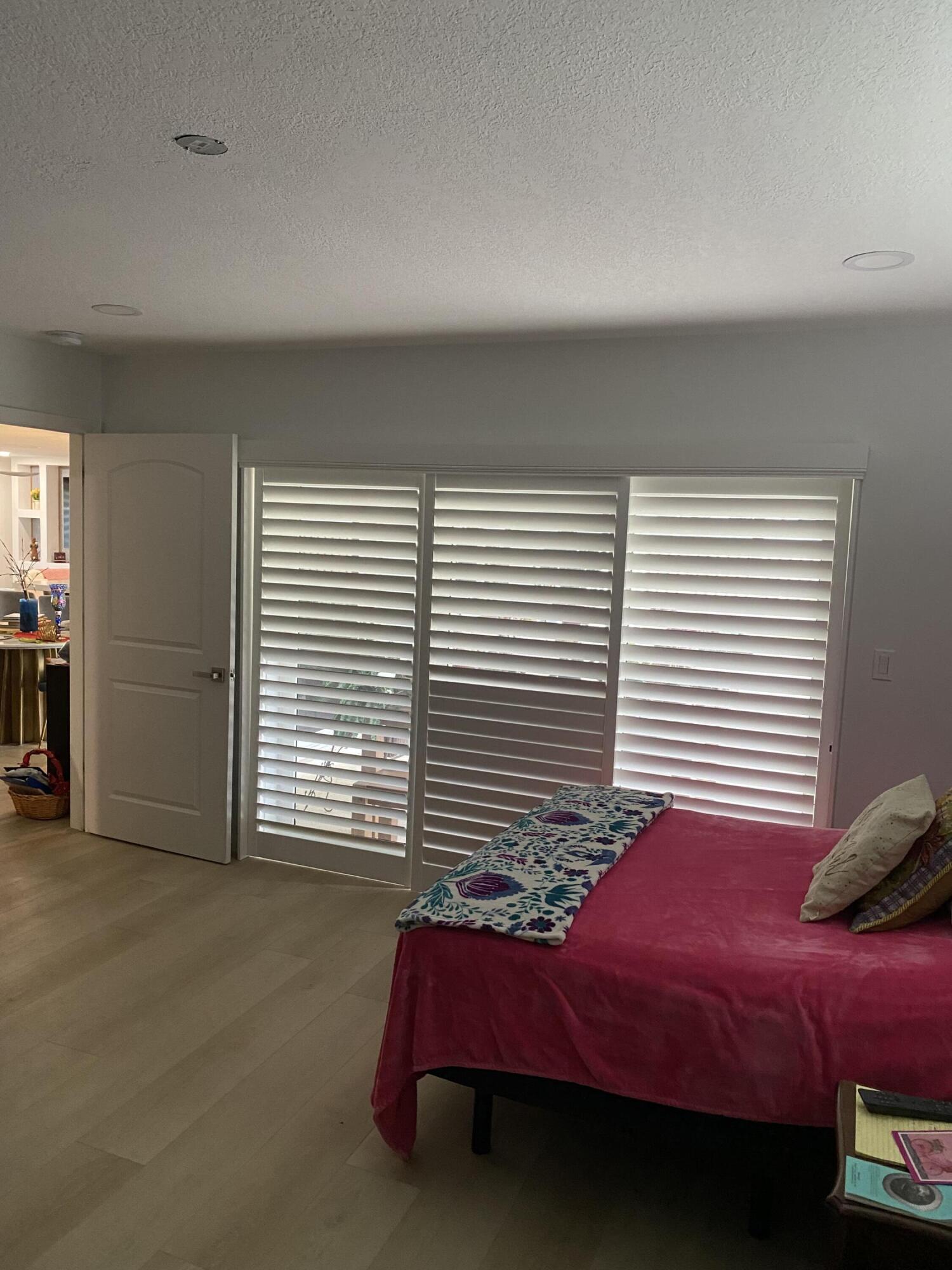 LAKE FLORESTA PARK - Residential Lease