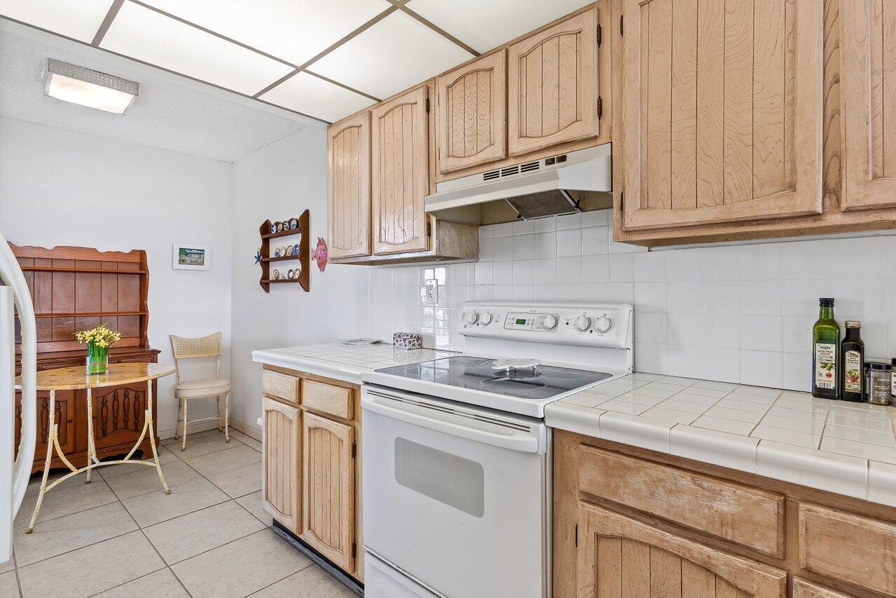 BOCA BAYOU CONDO - Residential