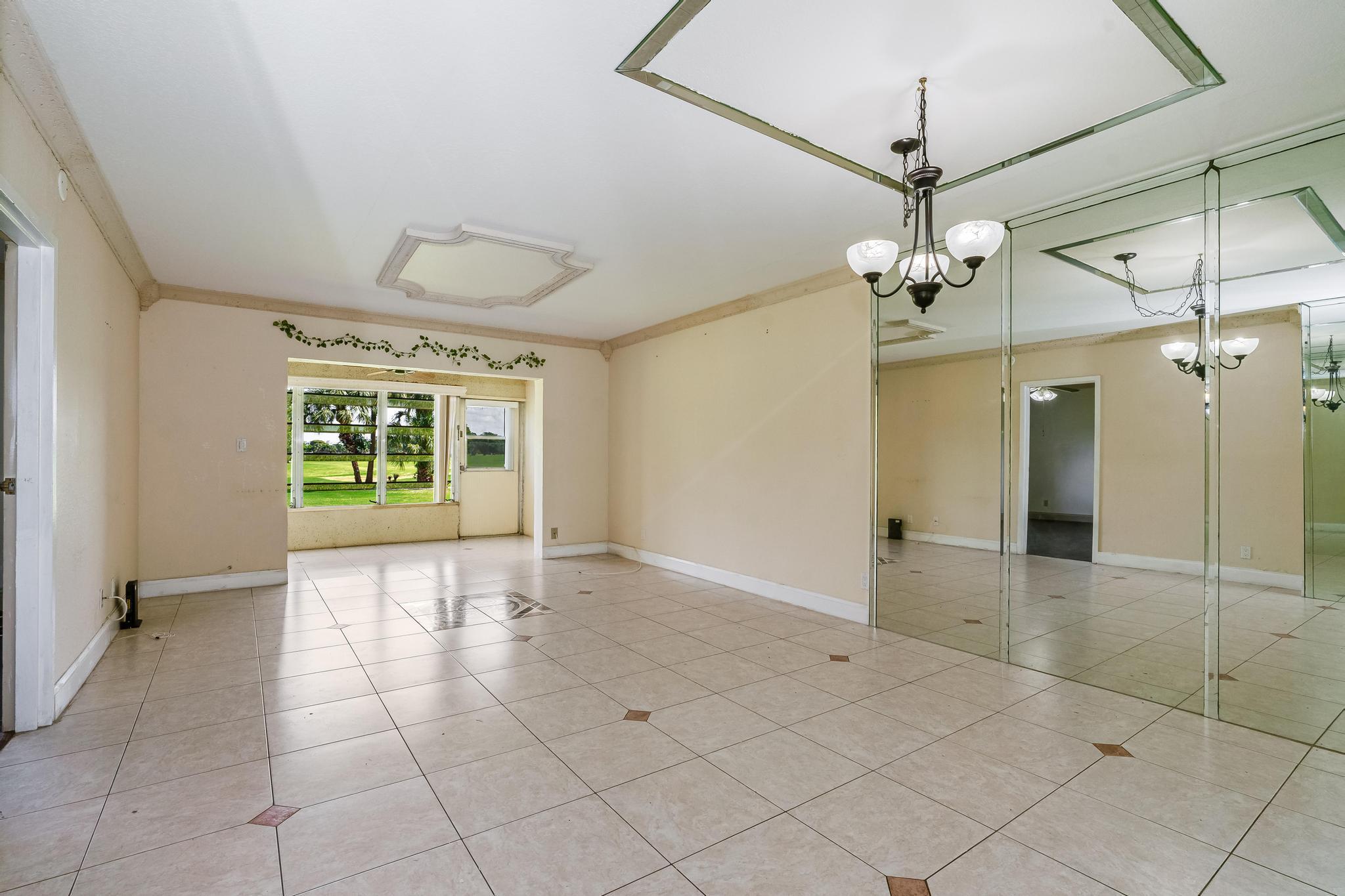 ORIOLE GOLF & TENNIS CLUB - Residential Lease