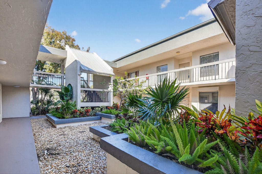 Photo of 265 SE 10th Street #11c, Deerfield Beach, FL 33441 (MLS # R11152513)