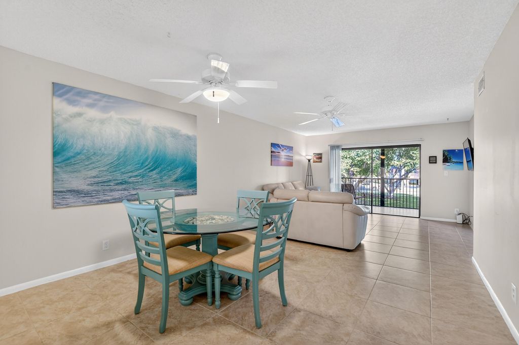 Photo of 265 SE 10th Street #11c, Deerfield Beach, FL 33441 (MLS # R11152513)