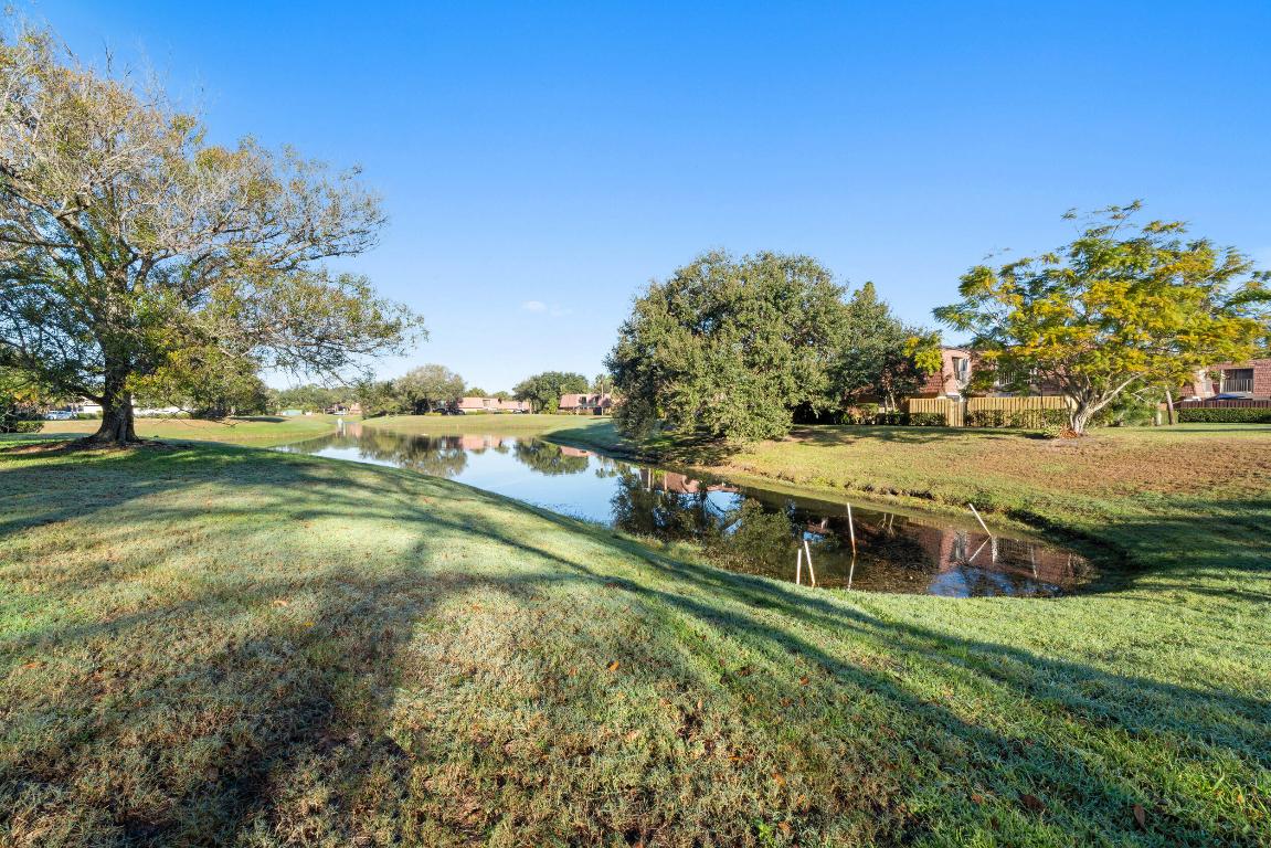 STAMFORD AT SUNSET TRACE - Residential