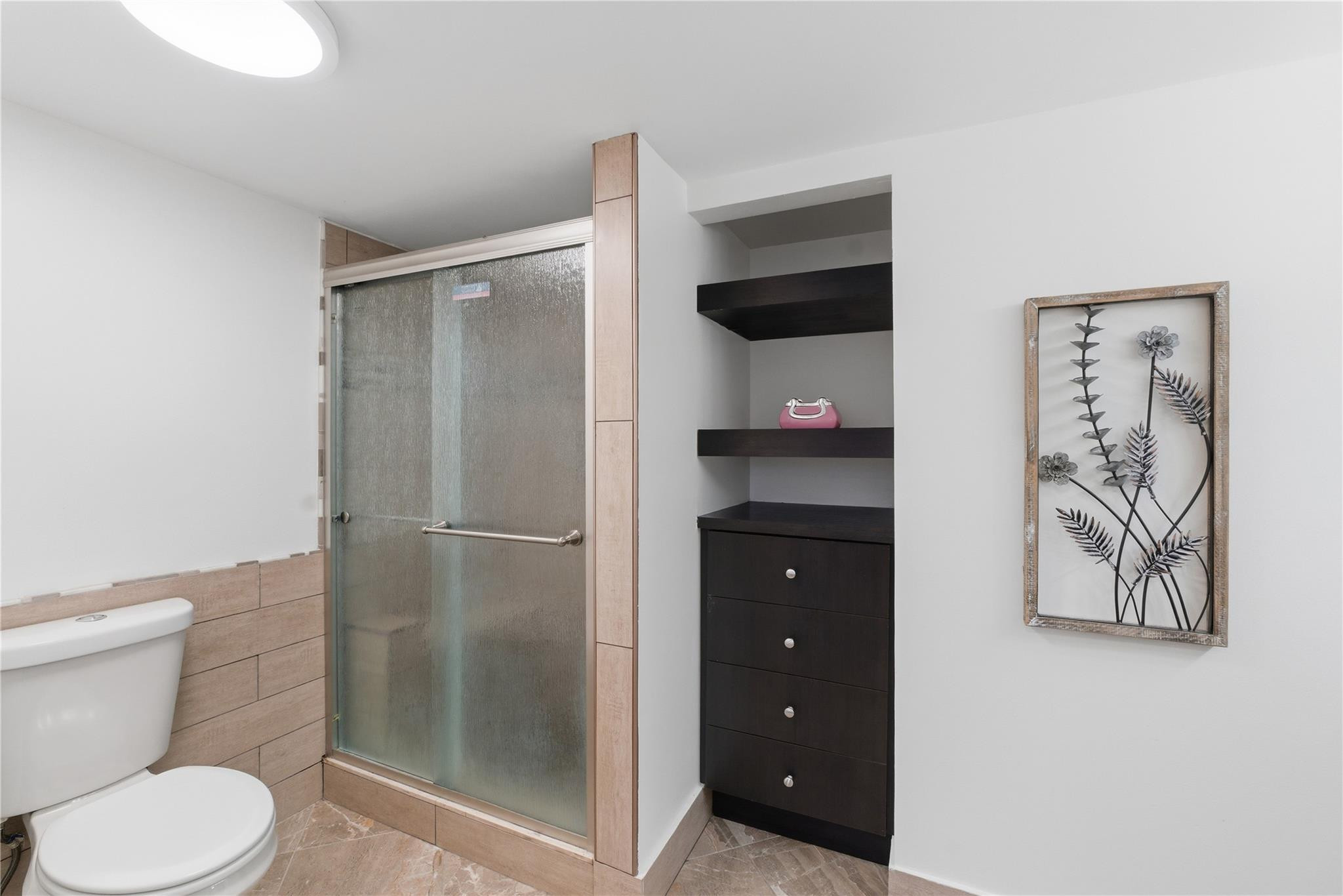 TAMARAC GARDENS - Residential