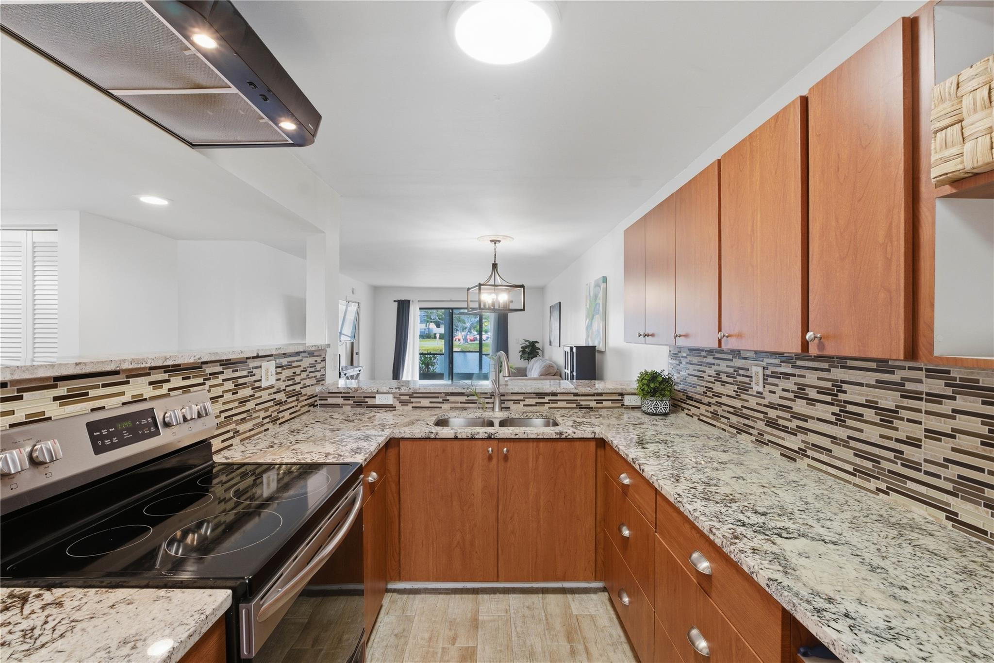 TAMARAC GARDENS - Residential