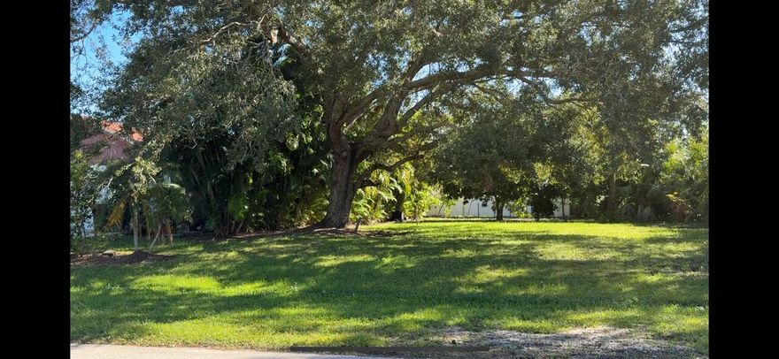 Cleared and ready to build! Prime 0.24-acre lot in desirable Port St. Lucie near Gatlin Blvd. Convenient to shopping, dining, and schools. Easy access to I-95 and Florida's Turnpike for commuters. Located in a quiet residential neighborhood with no HOA restrictions. Perfect opportunity to build your custom home or hold as an investment in one of Florida's fastest-growing cities!