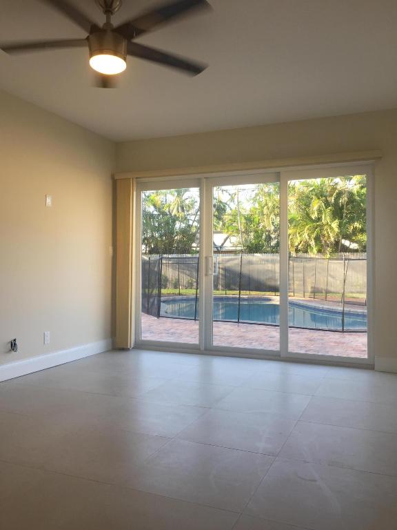 BOCA RATON SQUARE UNIT 7 - Residential Lease