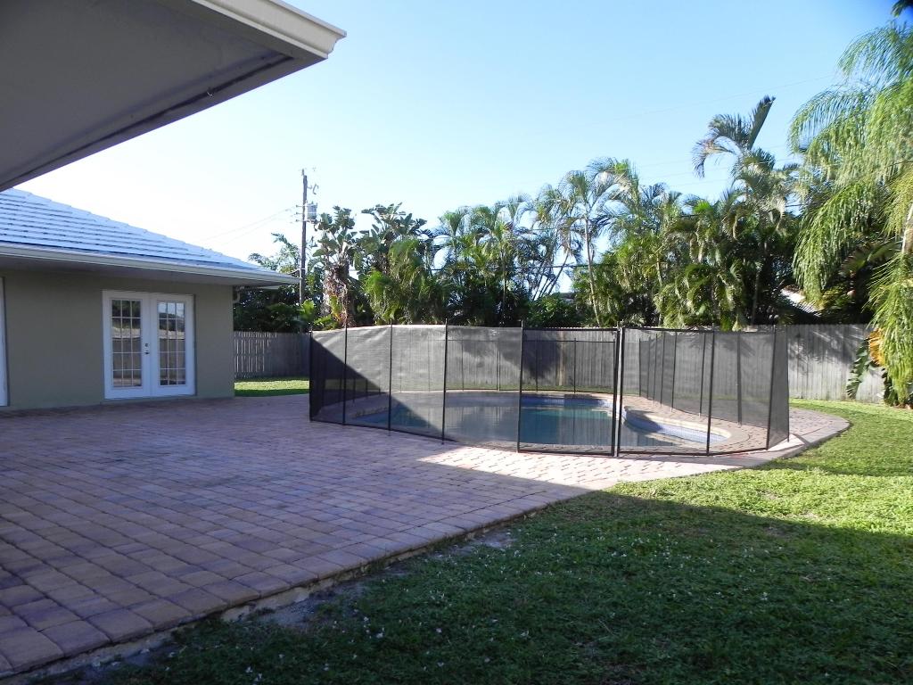 BOCA RATON SQUARE UNIT 7 - Residential Lease