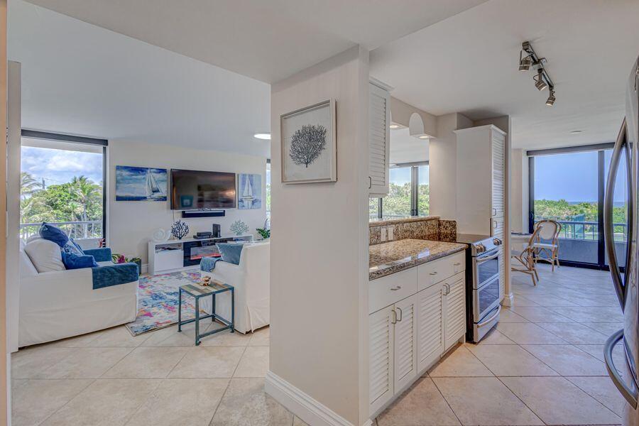 WATER GLADES CONDO - Residential