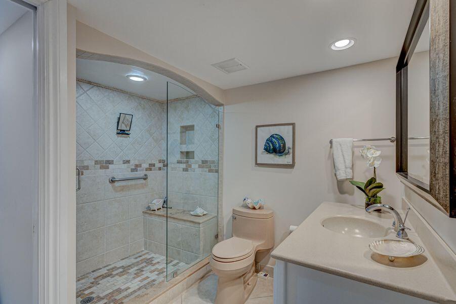 WATER GLADES CONDO - Residential