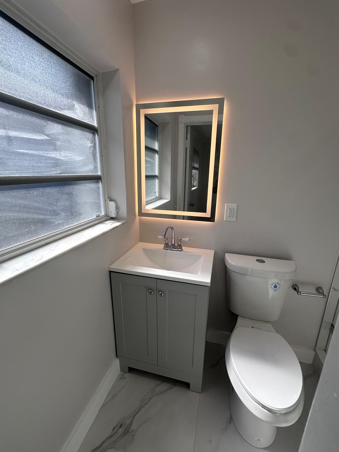 North Andrews Gardens Fir - Residential Lease