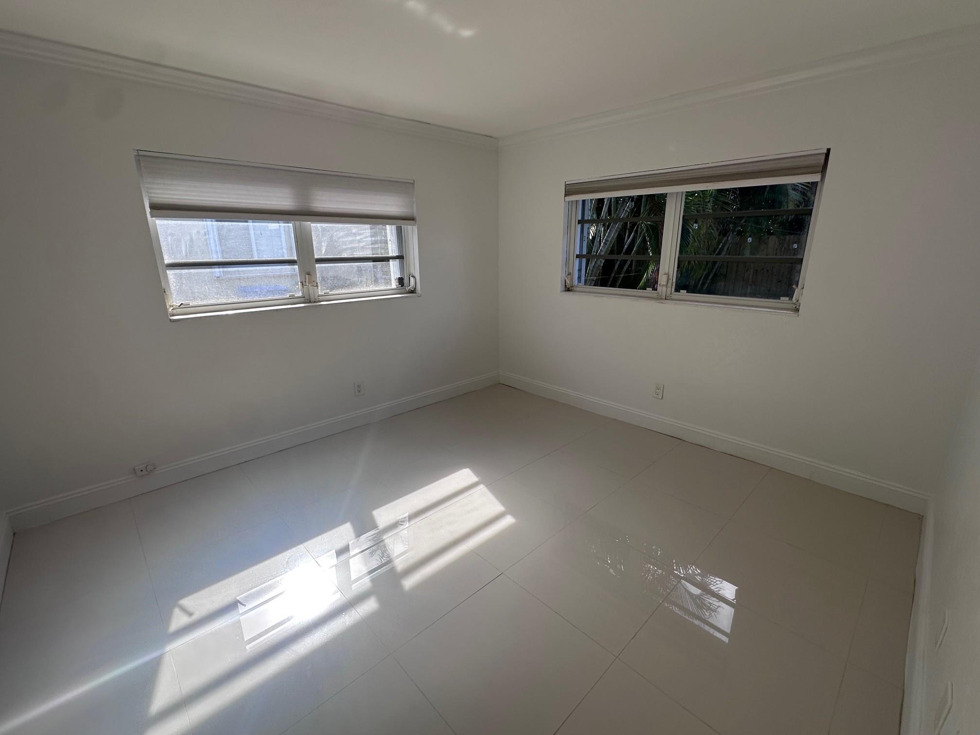 North Andrews Gardens Fir - Residential Lease