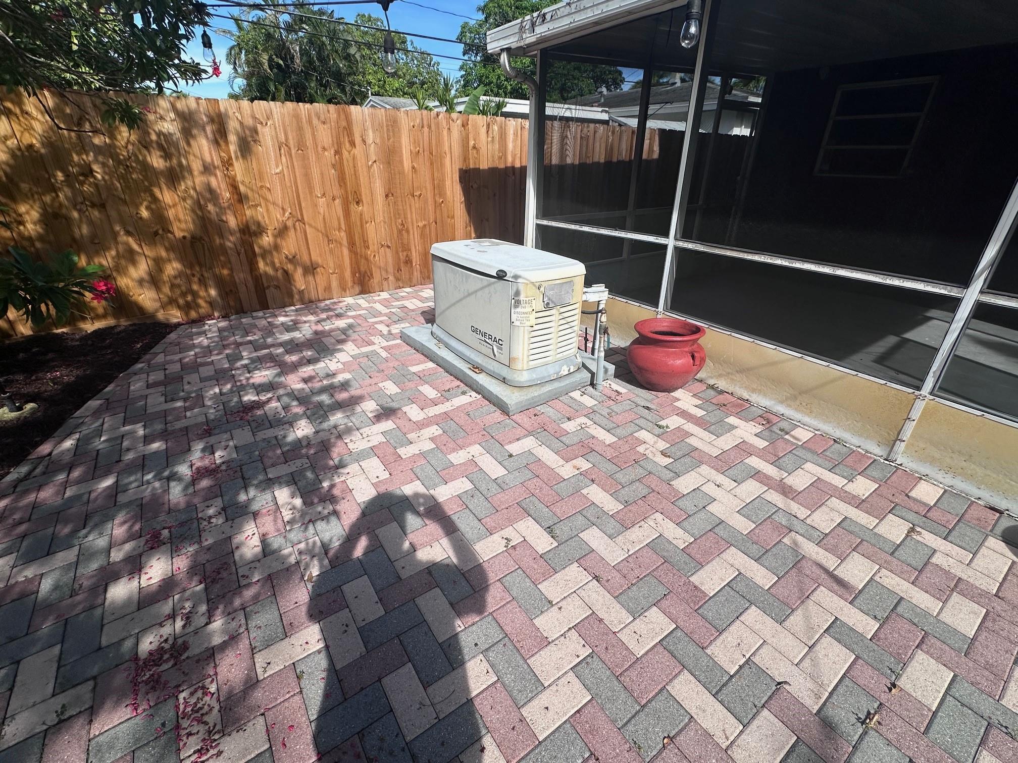 North Andrews Gardens Fir - Residential Lease