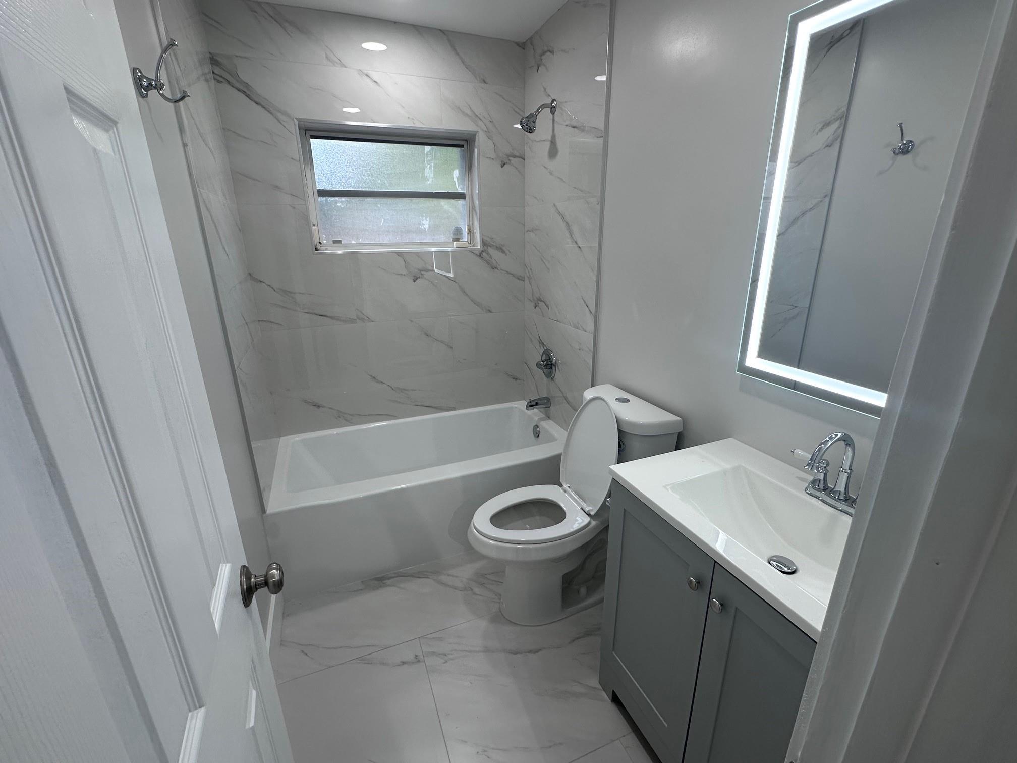 North Andrews Gardens Fir - Residential Lease