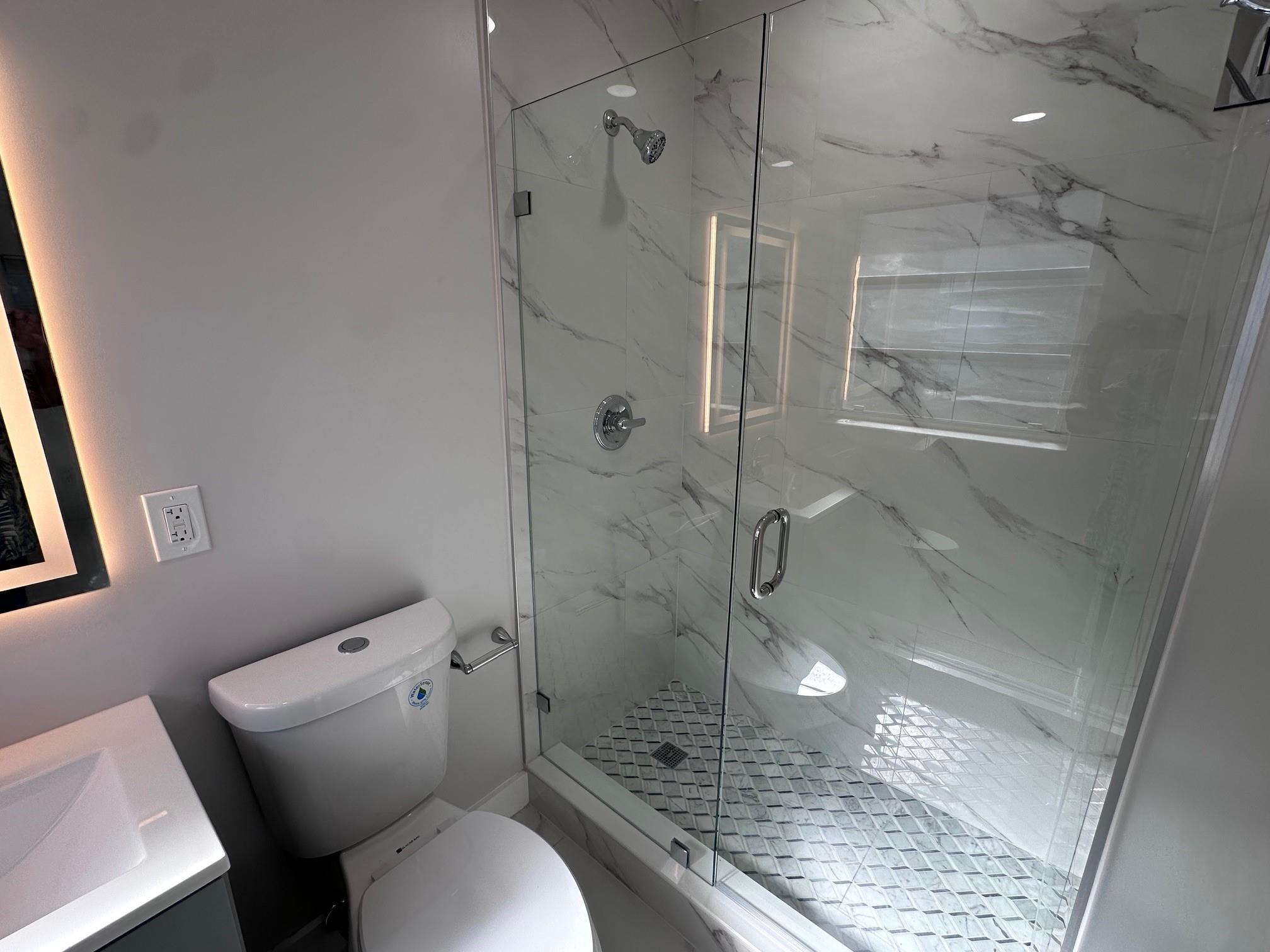 North Andrews Gardens Fir - Residential Lease