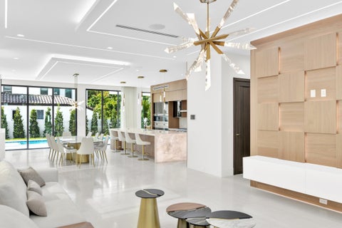 Tiny photo for 344 NE 2nd Street, Boca Raton, FL 33432 (MLS # B26030369)