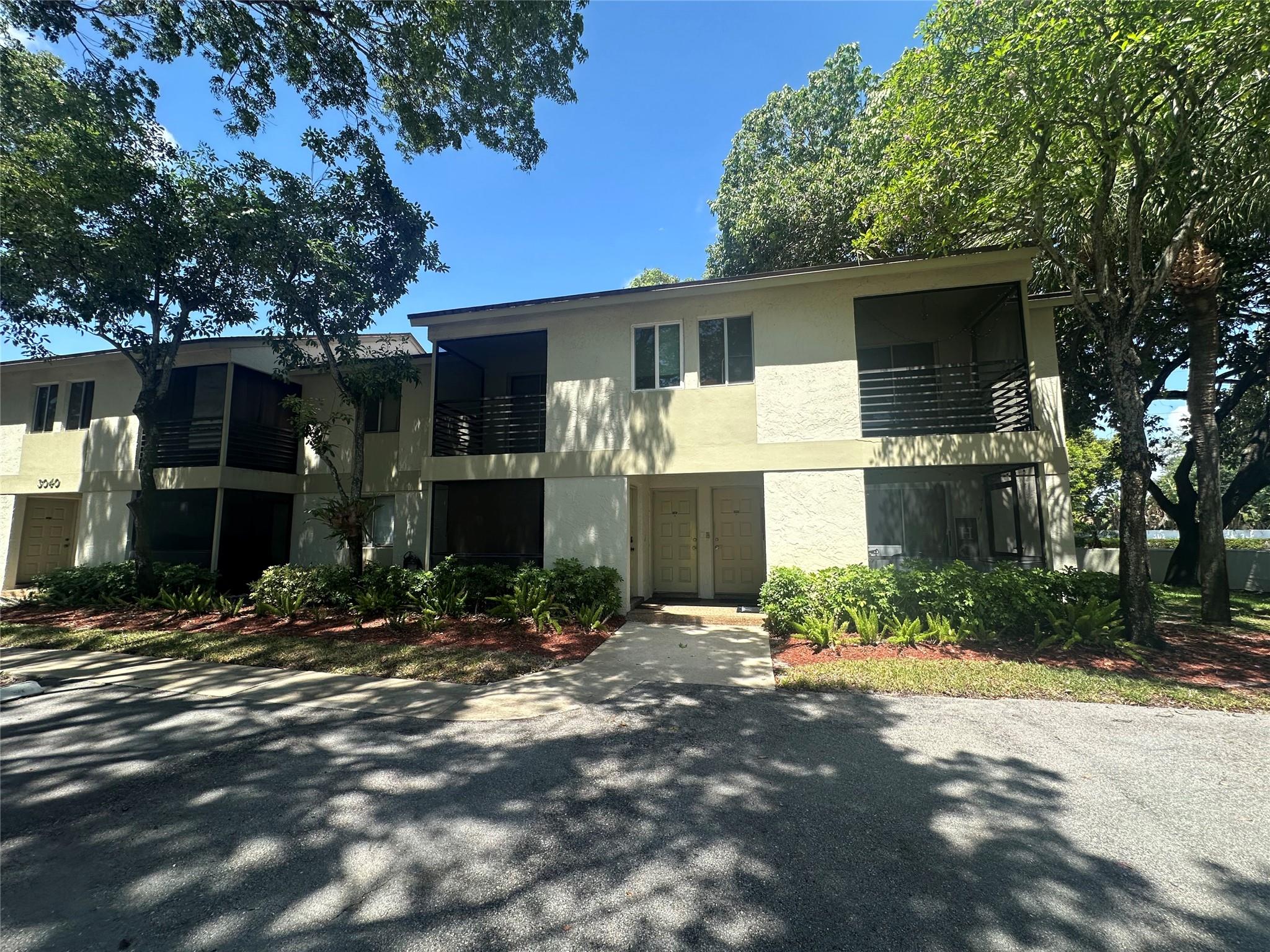 3040 NW 68th St 203