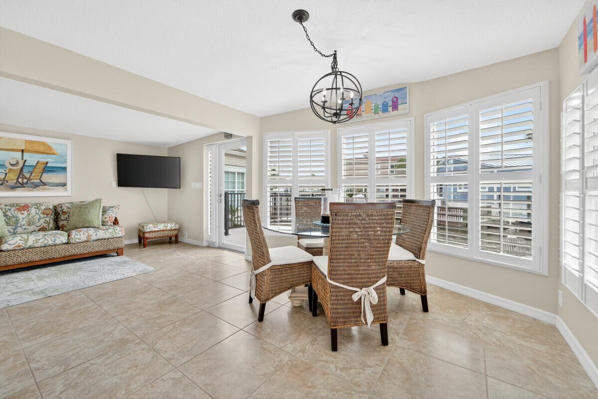 142 Nettles Boulevard