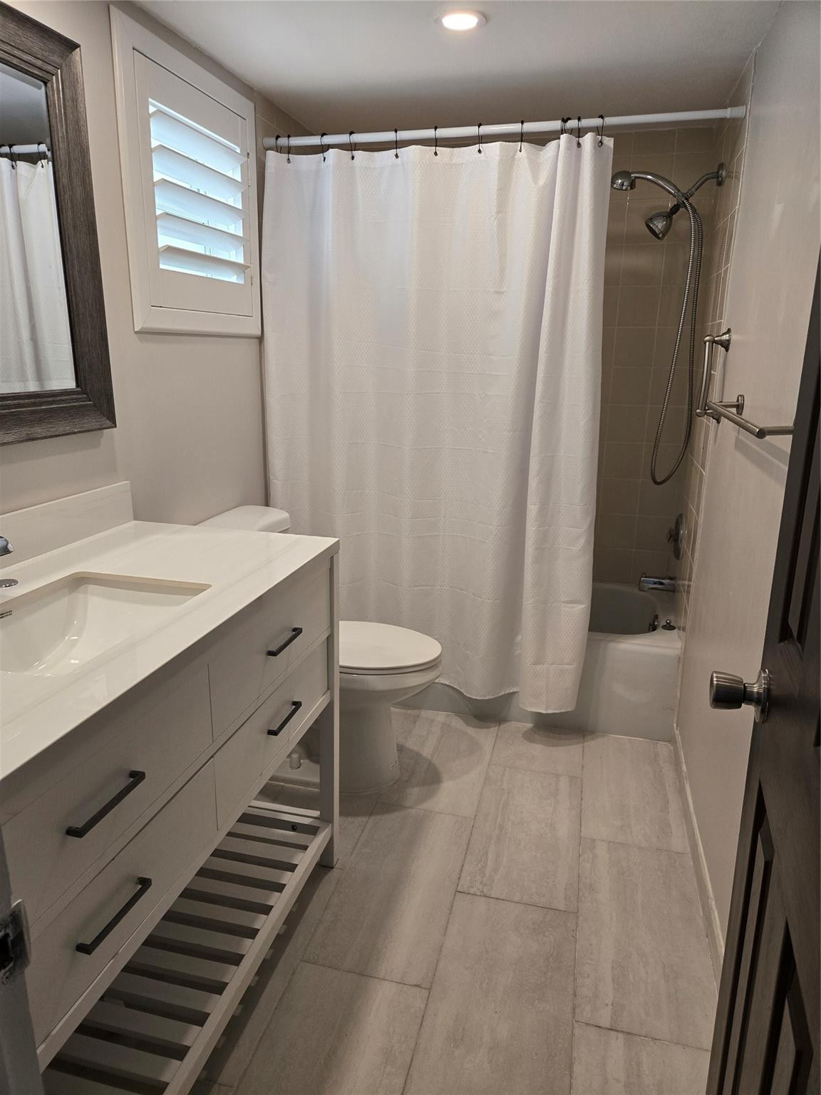 PALM AIRE COUNTRY CLUB - Residential Lease