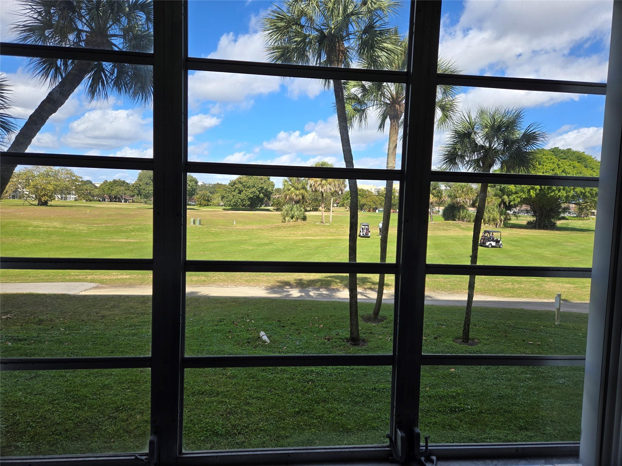 PALM AIRE COUNTRY CLUB - Residential Lease