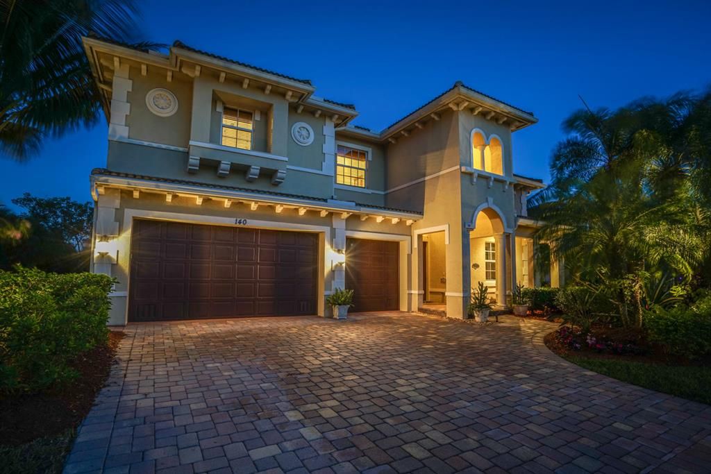 Photo of 140 Umbrella Place Pl, Jupiter, FL 33458 (MLS # R10697718)