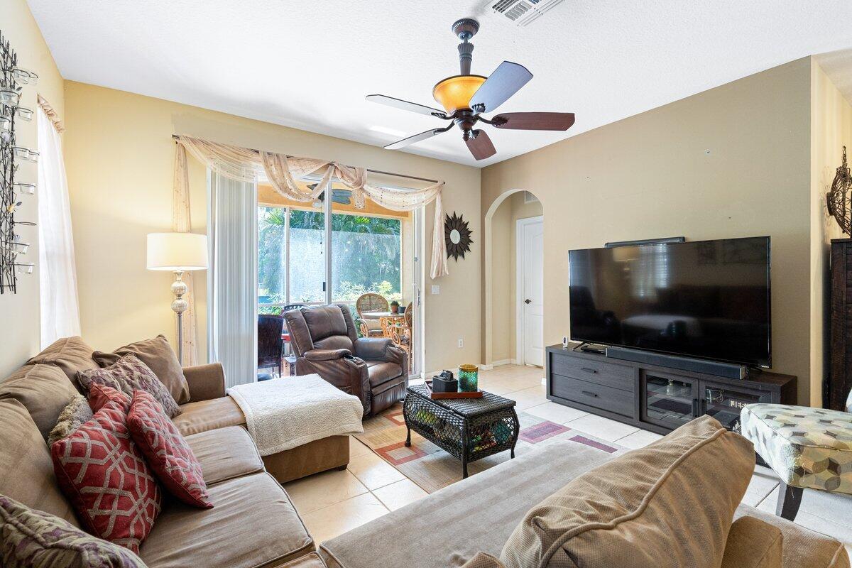 TRADITION PLAT NO 18 - Residential