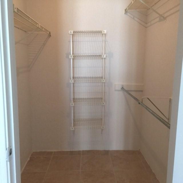 Savannah At  Riverside Dr - Residential Lease