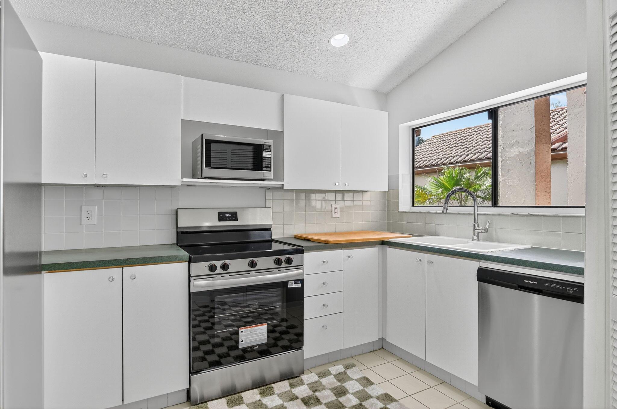 BRAMALEA UNICORP BOCA RAT - Residential