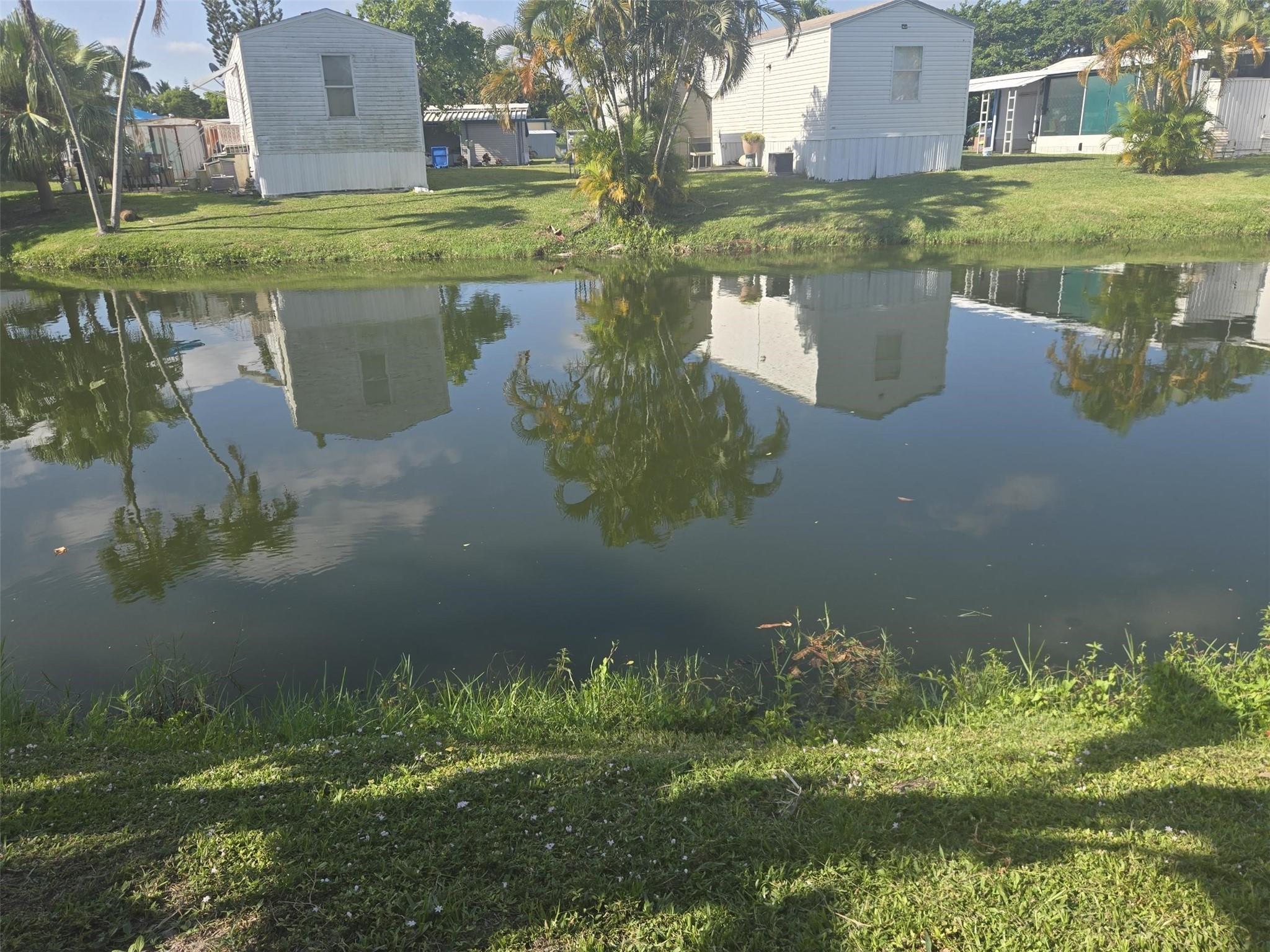 Everglades Lakes - Residential