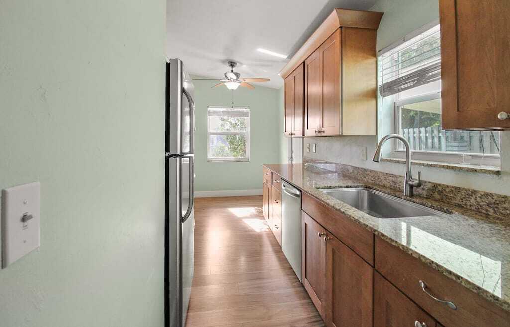 BOWERS PARK - Residential Lease