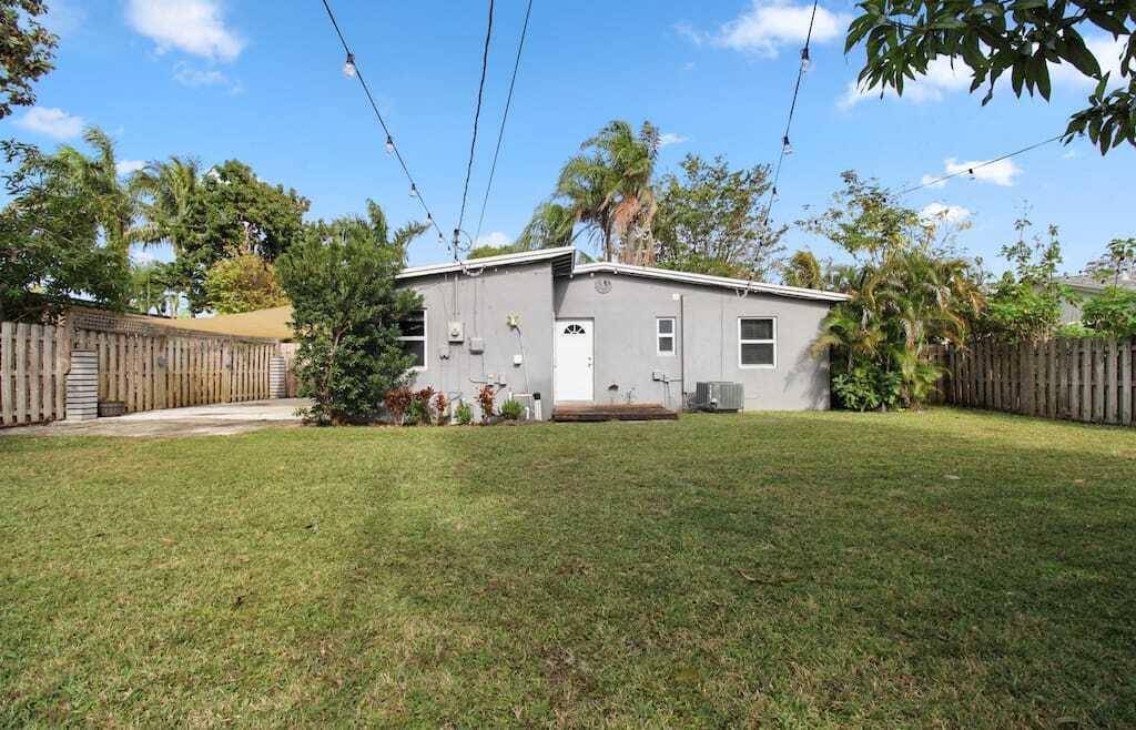 BOWERS PARK - Residential Lease