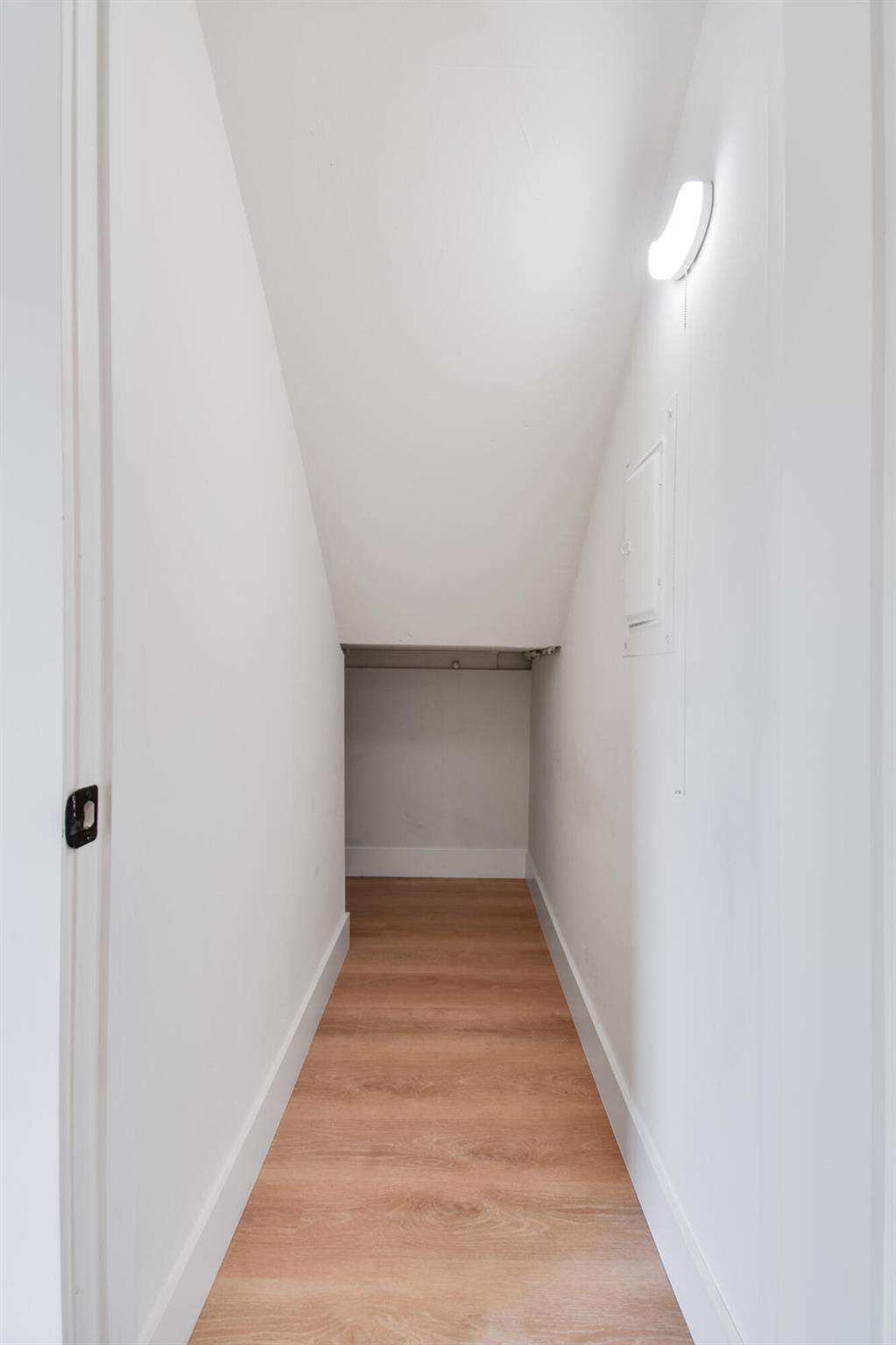 GARDEN LAKES - Residential Lease