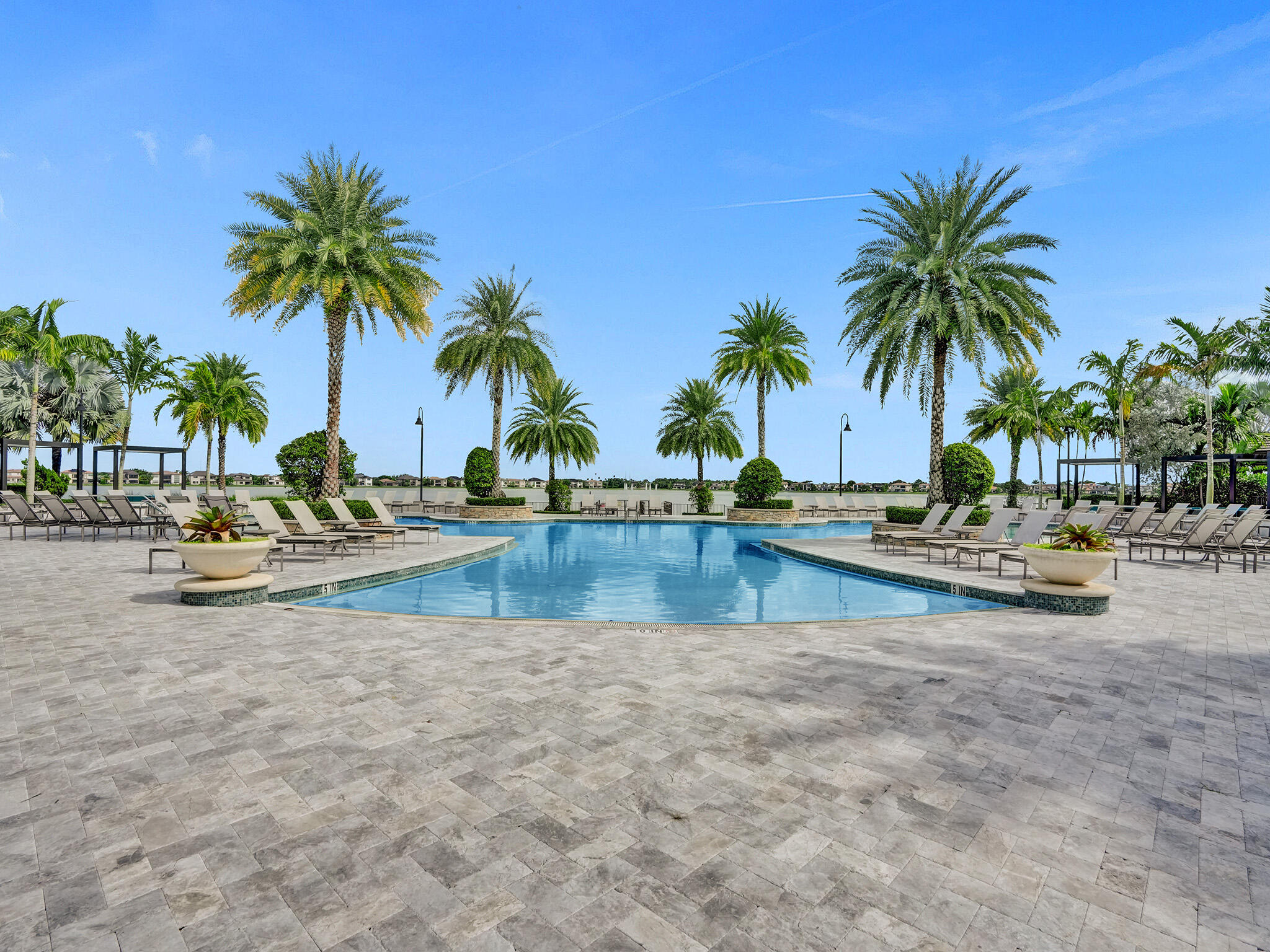 WATERCREST-42 ACRES - Residential