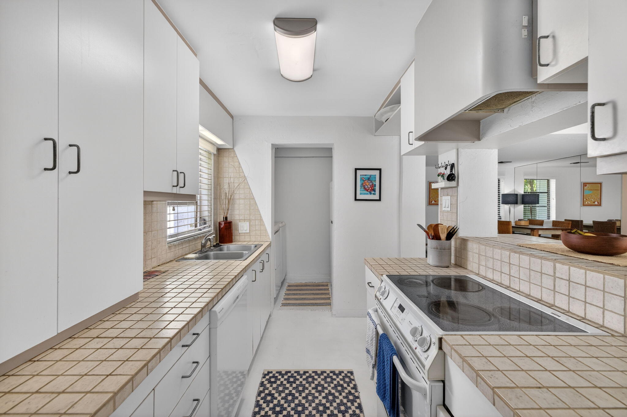 RIVERSIDE ESTATES 2ND REVISION - Residential