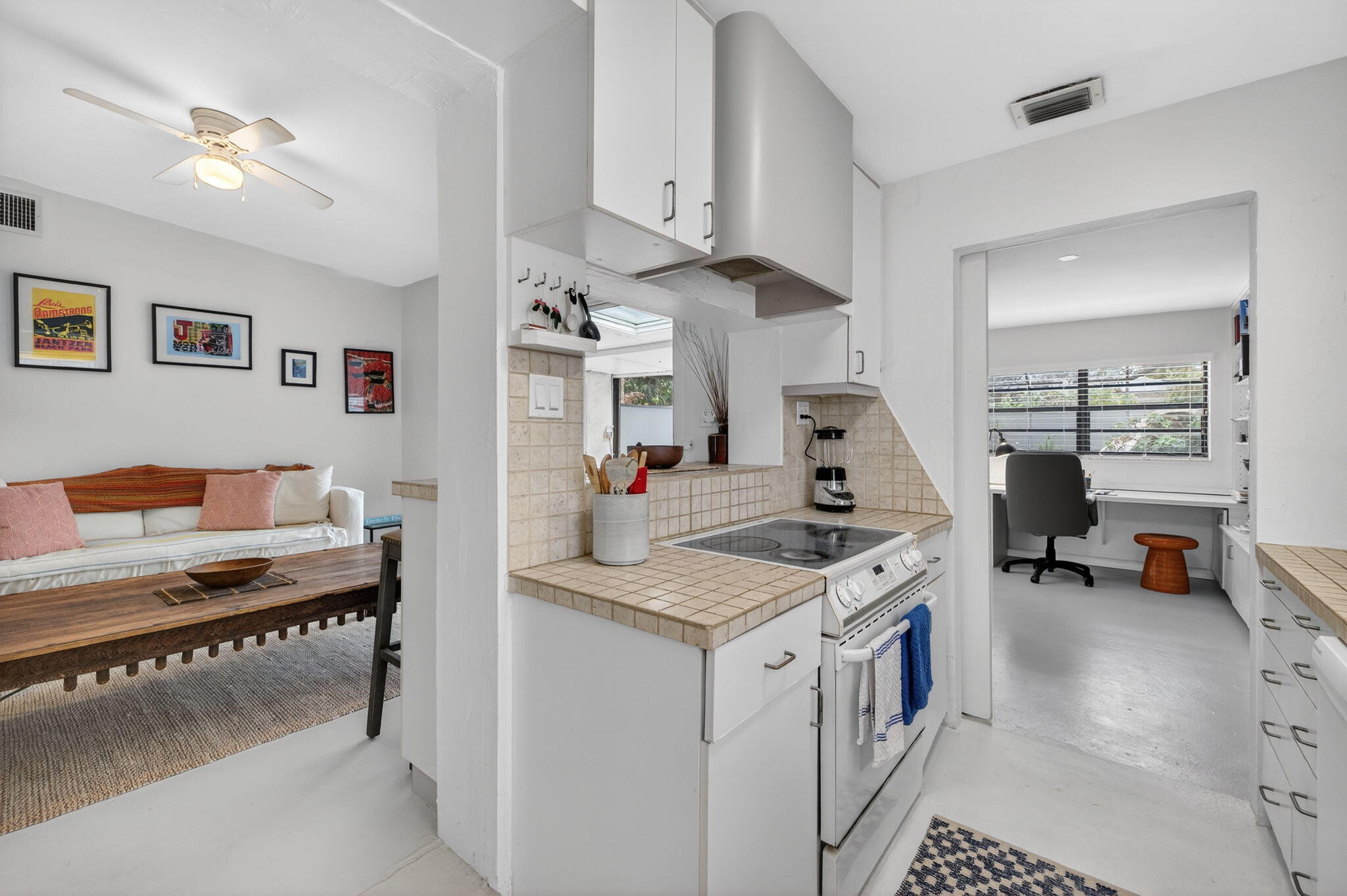 RIVERSIDE ESTATES 2ND REVISION - Residential