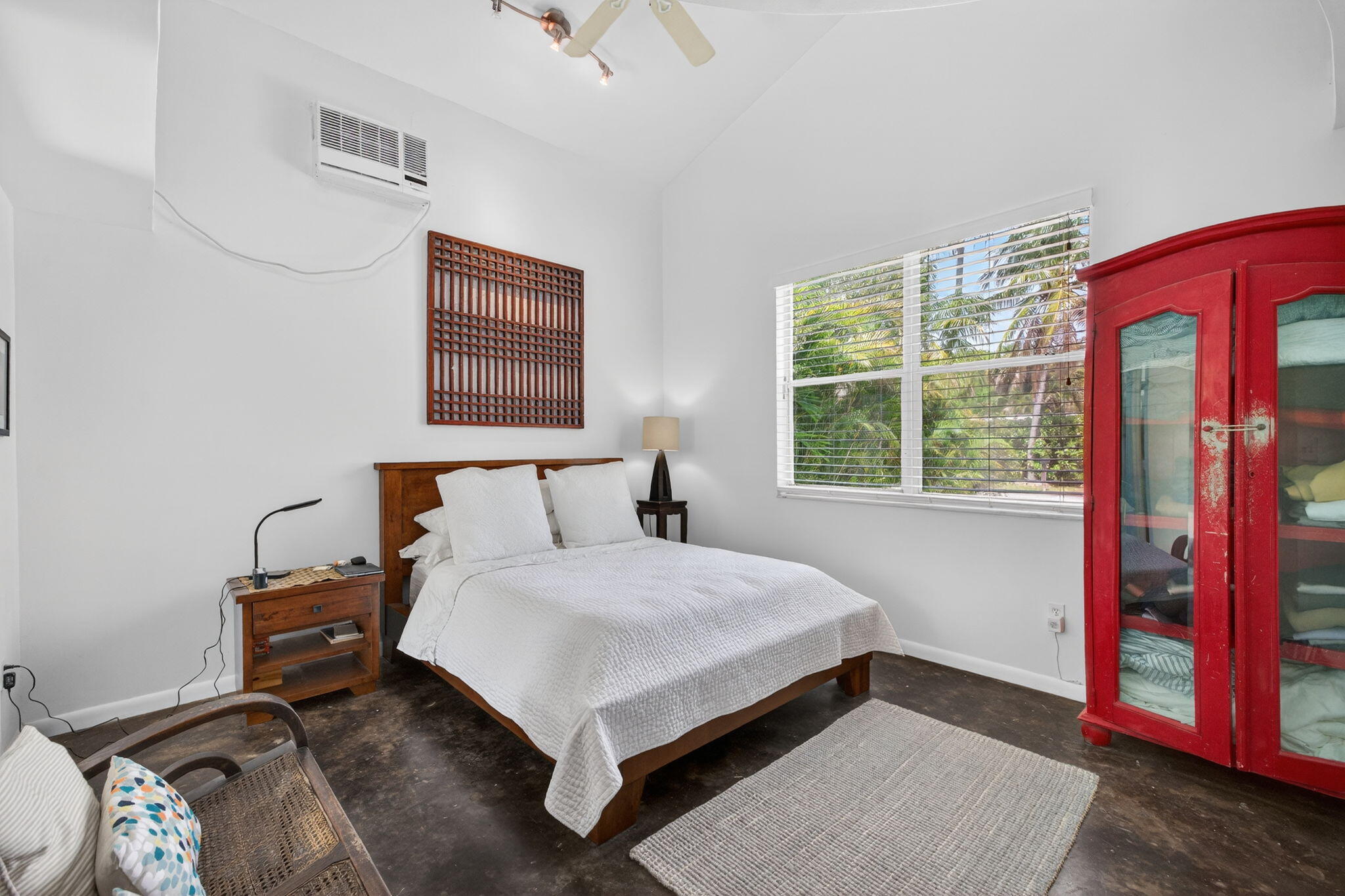 RIVERSIDE ESTATES 2ND REVISION - Residential