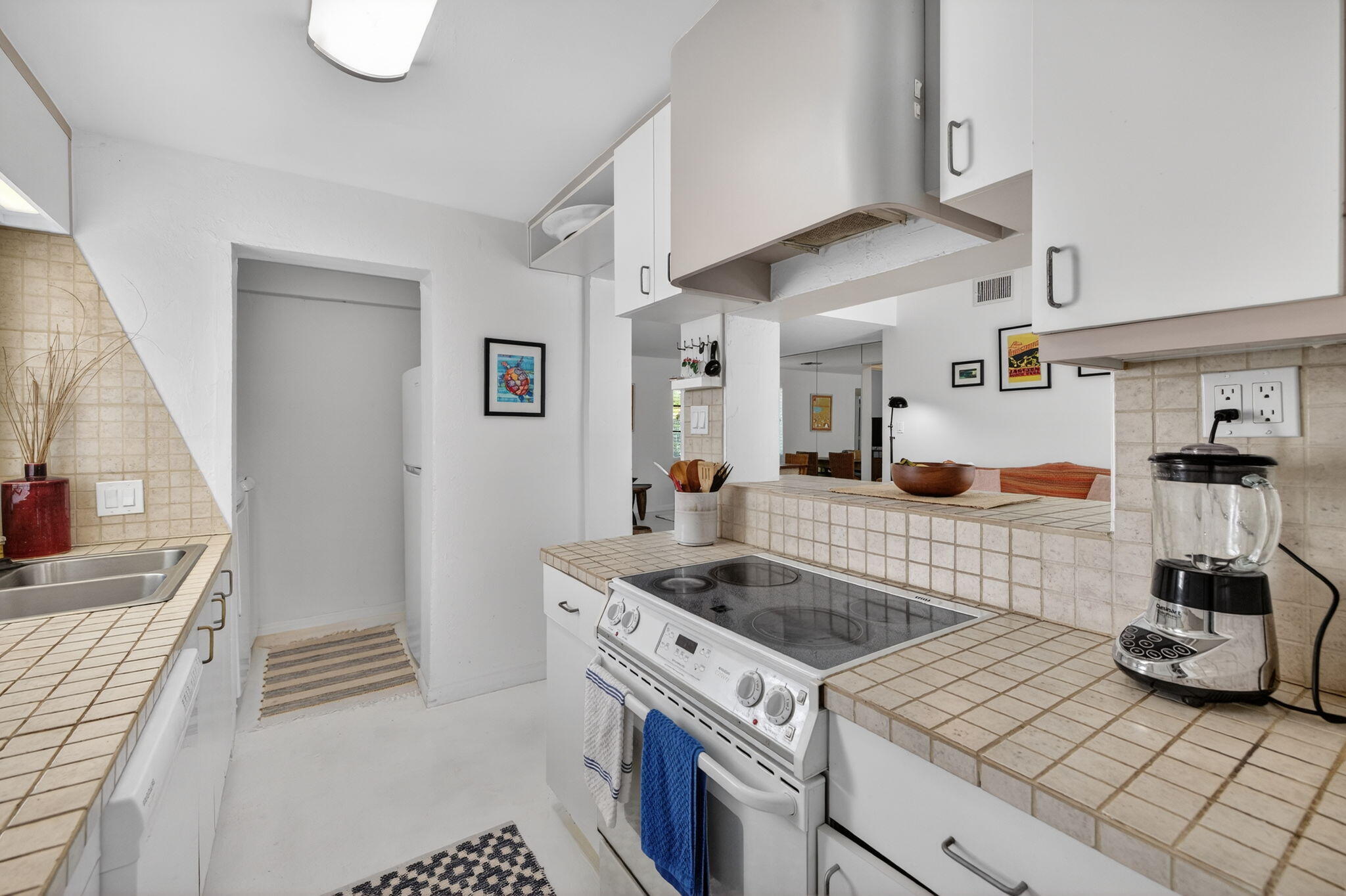 RIVERSIDE ESTATES 2ND REVISION - Residential