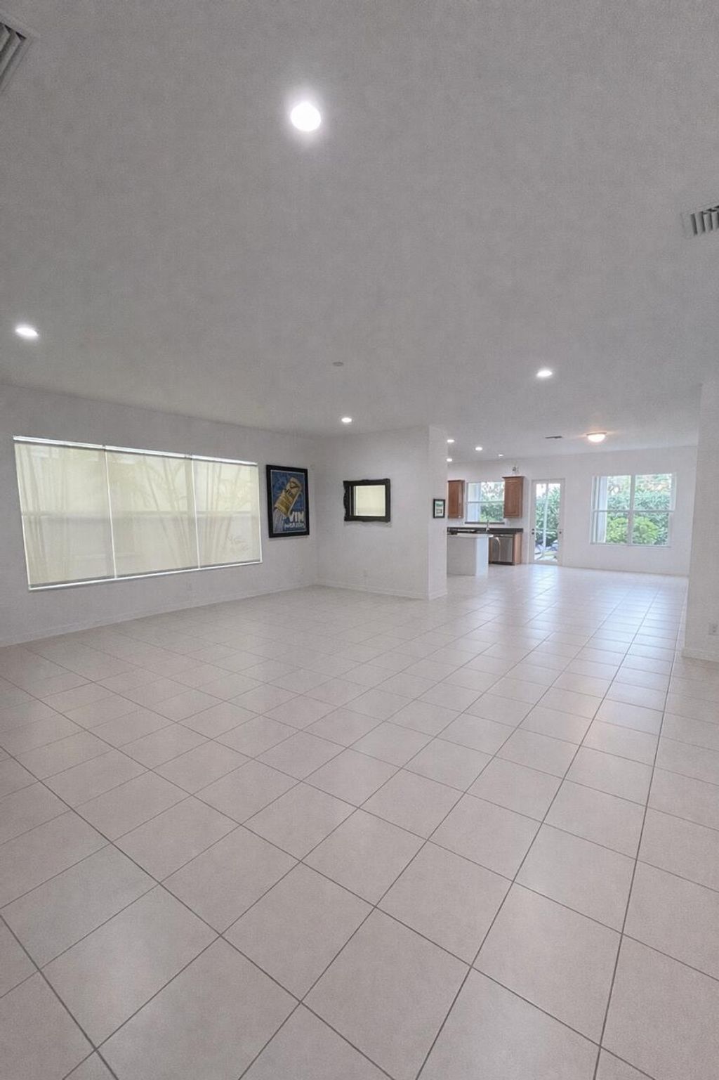 Photo of 118 Casa Grande Court, Palm Beach Gardens, FL 33418 (MLS # B26005616)