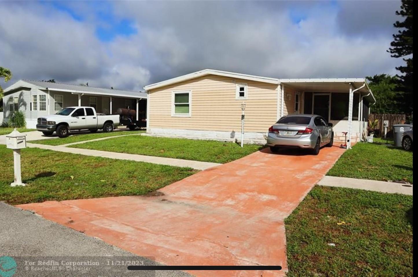 SANDALFOOT BLVD ESTATES - Residential